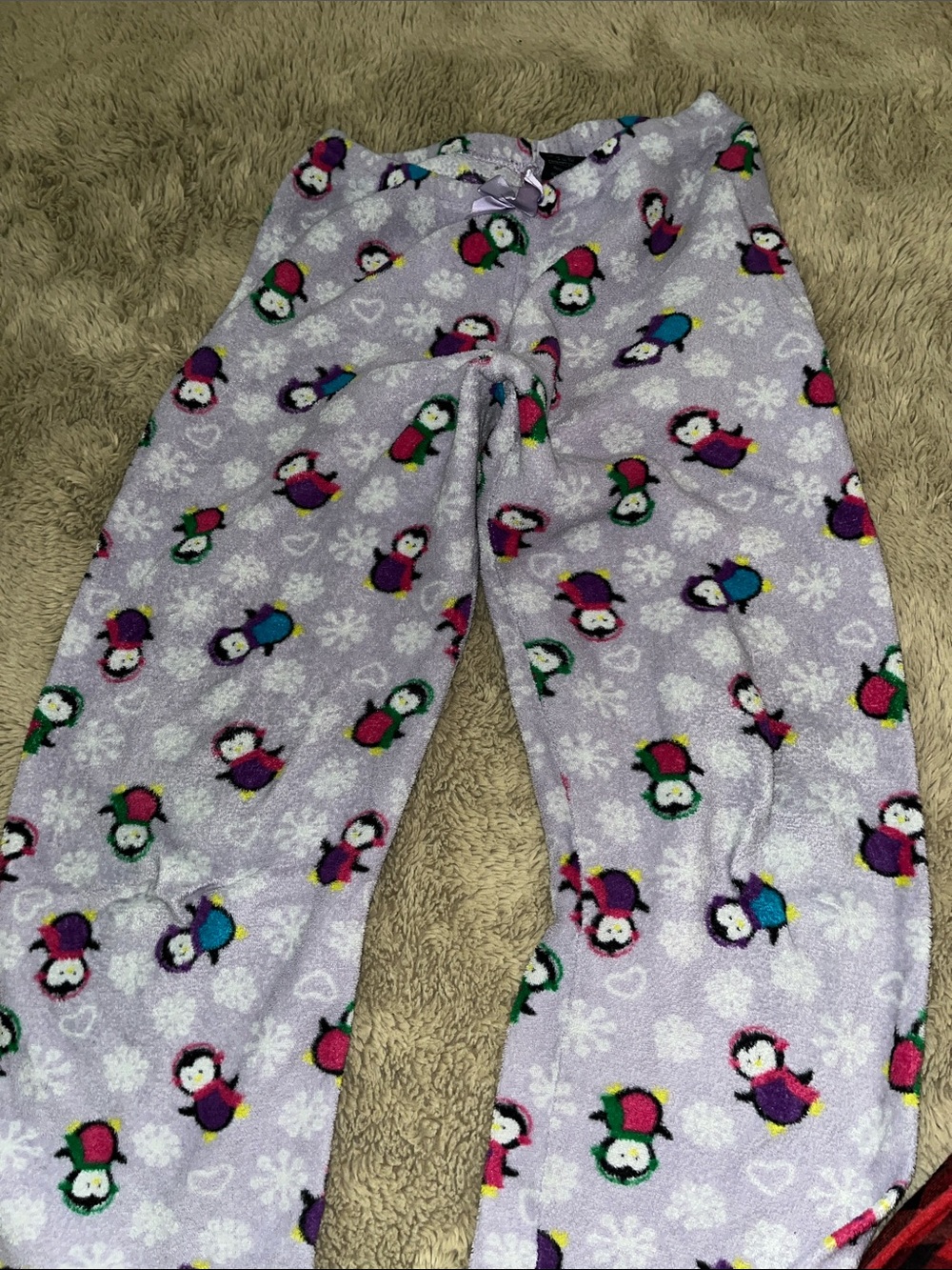 Faded Glory Lavender Fleece Pajama Pants with Colorful Penguin Print - Picture 4 of 4